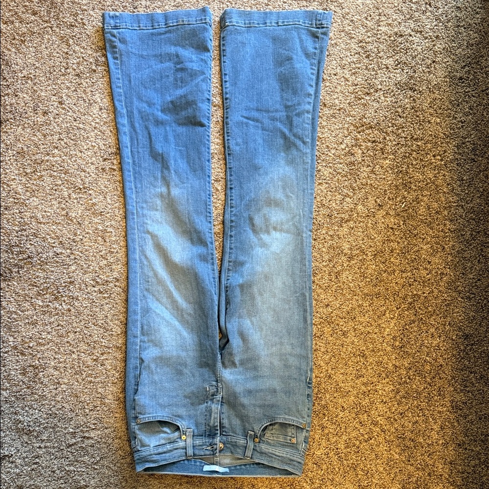 Women's Blue Jeans - Picture 4 of 6
